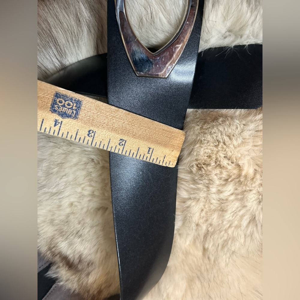 Leather belt - Picture 4 of 11